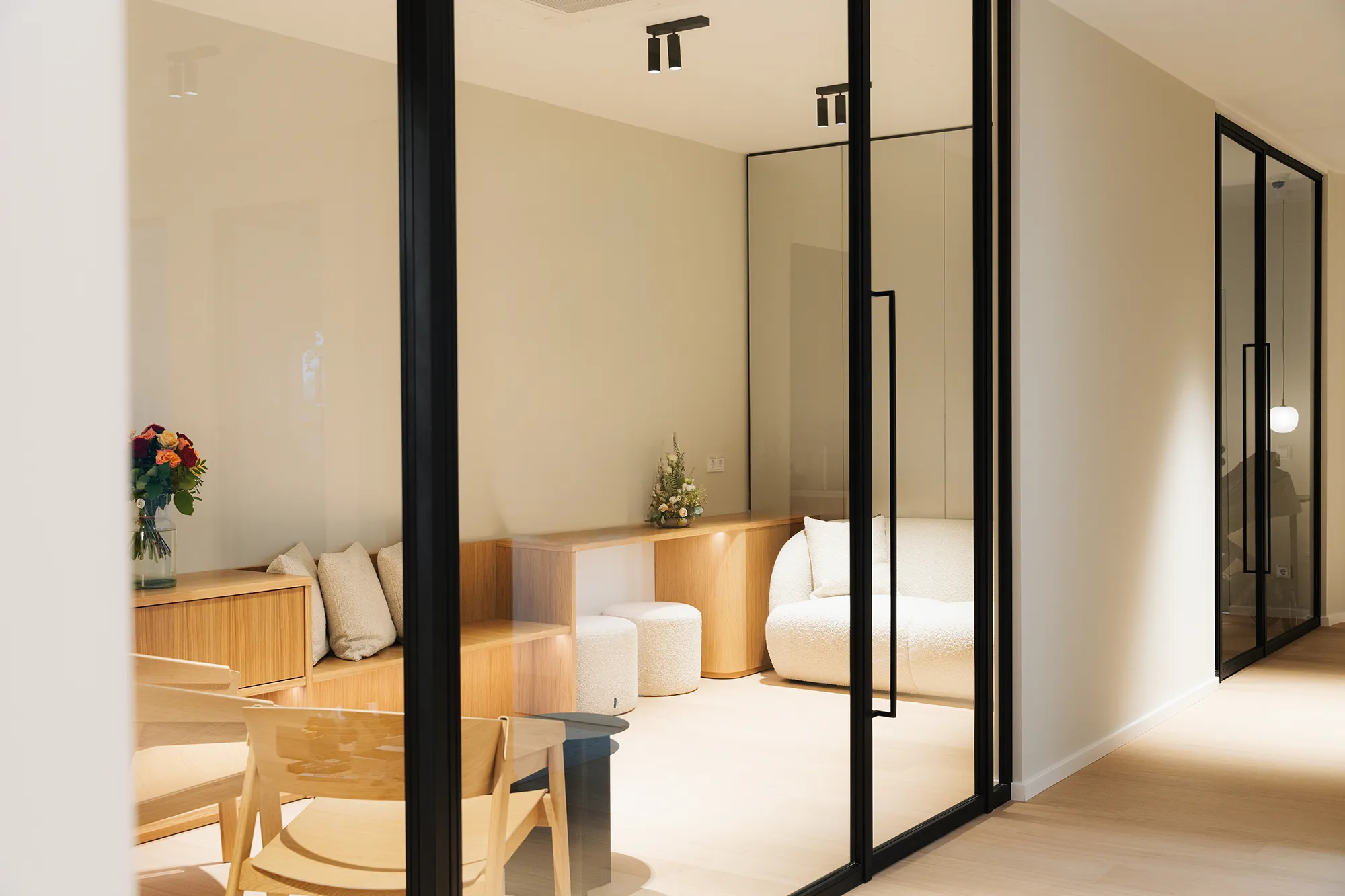 milkyway-Zahnarztpraxis-Frankfurt-fuer-Kinder-und-Erwachsene