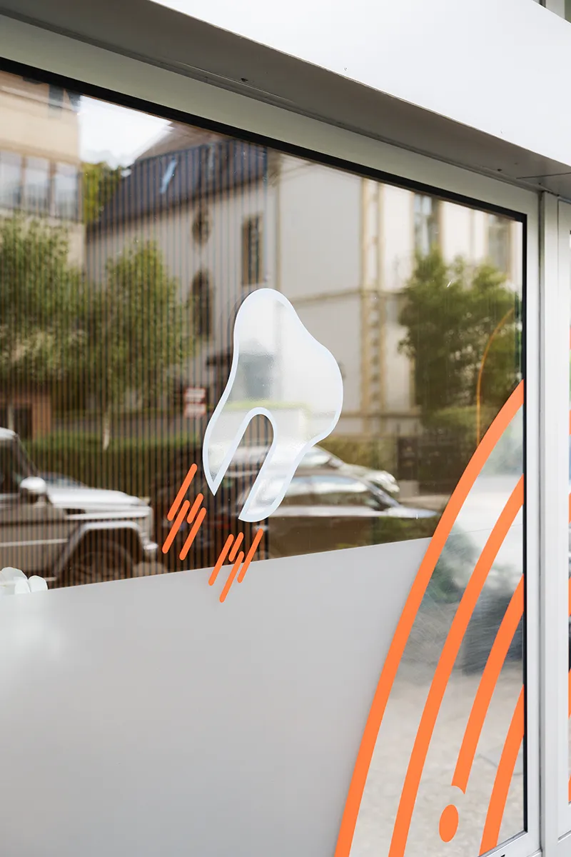 milkyway-Zahnarztpraxis-Frankfurt-fuer-Kinder-und-Erwachsene